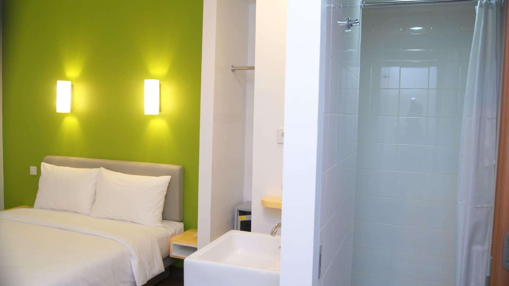 Amaris Hotel Mangga Besar Джакарта Экстерьер фото
